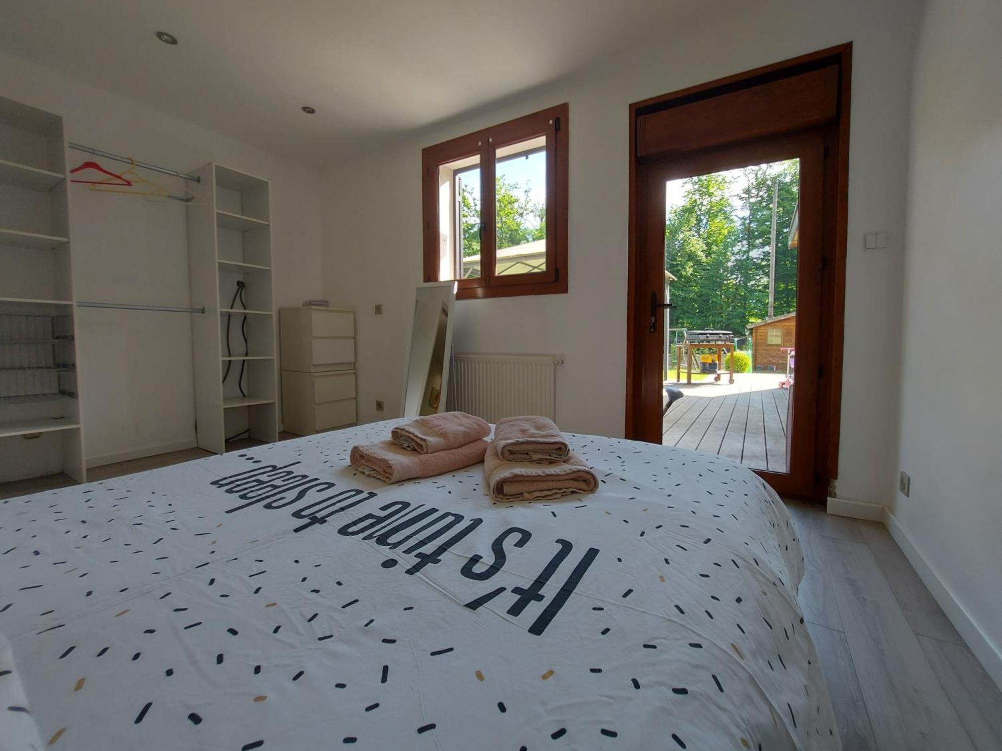 A 200 Metres Du Lac D'Annecy, Spacieux Appartement 3 Chambres Avec Terrasse Et Jardin 塞夫里耶 外观 照片